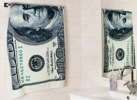 Bath towel DOLLAR