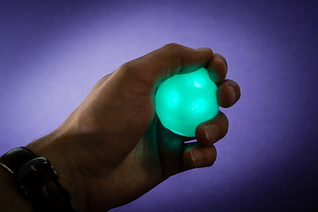 Magic putty - glow in the dark with UV light