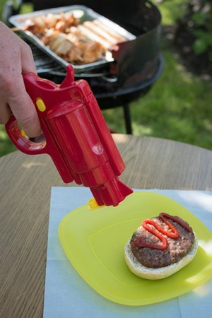 Ketchup gun