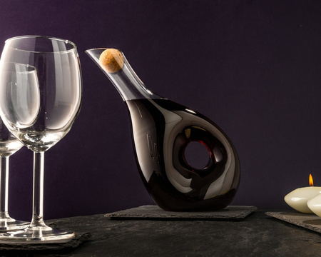 Wine and water decanter TWISTED 