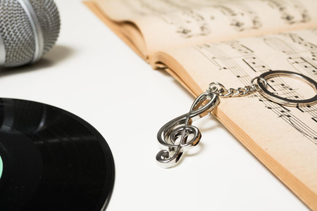 Music key ring - musical note