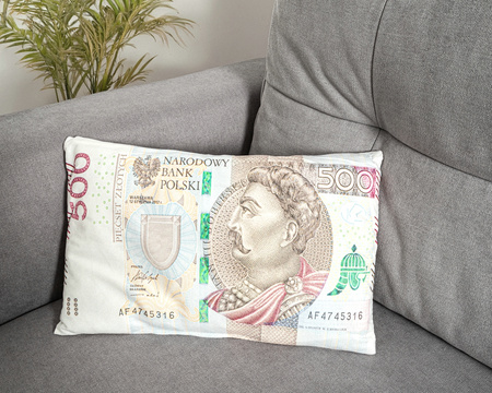 Cushion 500 PLN