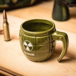 Grenade mug DANGER - GREEN